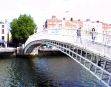 Ha'penny Bridge - Dublin: Temple Bar treasure hunt